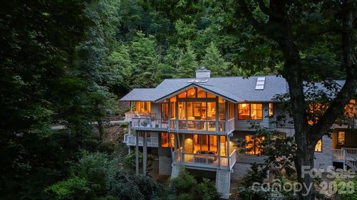 466 Sweetwater Ln, Pisgah Forest, NC, 28768-9911 | Card Image