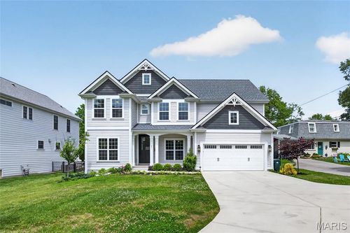 651 Adams Ave, Kirkwood, MO, 63122-3803 | Card Image