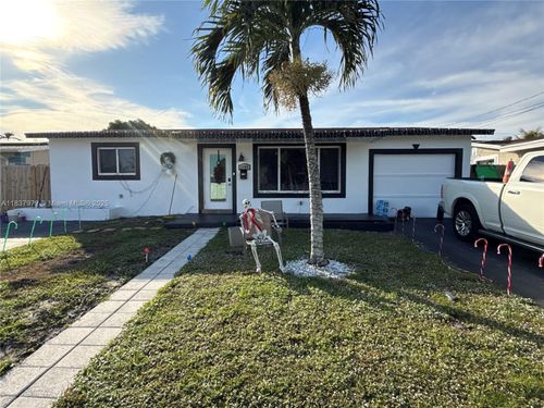 2485 Nw 84th Way, Sunrise, FL, 33322 | Card Image
