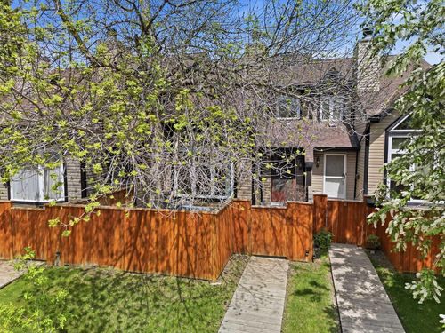 7-12625 24 St Sw, Calgary, AB, T2W4B1 | Card Image