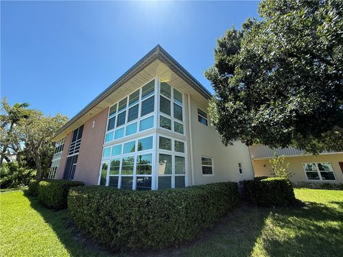 apt-103-3 Vista Gardens Trl, Vero Beach, FL, 32962-1703 | Card Image