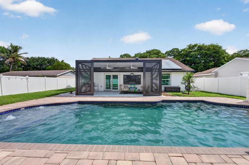 4858 Classic Dr, West Palm Beach, FL, 33417-1175 | Card Image