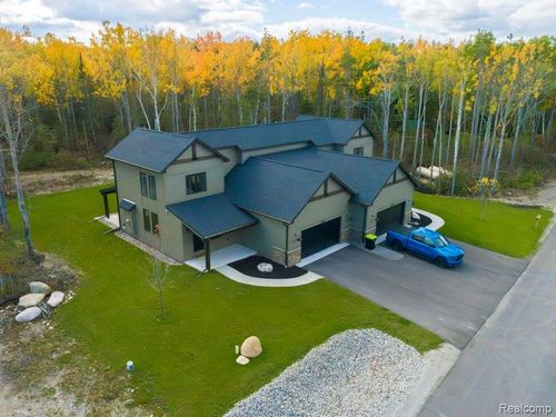 8-17281 Cedar Grove Ct, Presque Isle, MI, 49777-7000 | Card Image