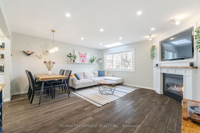 57 - 26 Moss Blvd, Condo with 3 bedrooms, 3 bathrooms and 1 parking in Dundas ON | Image 4