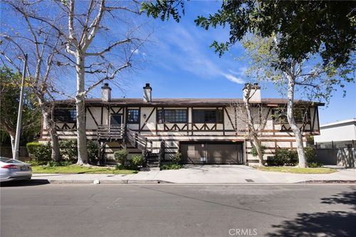2-4633 Ben Ave, Valley Village, CA, 91607-4106 | Card Image