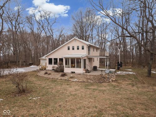 10162 N New Richmond Rd, New Richmond, IN, 47967-8004 | Card Image