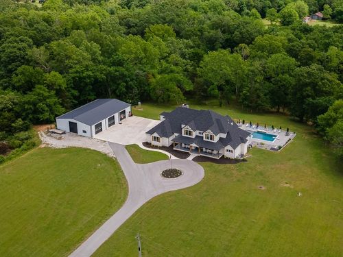 2762 Wilson Ln, Fayetteville, AR, 72703-9813 | Card Image