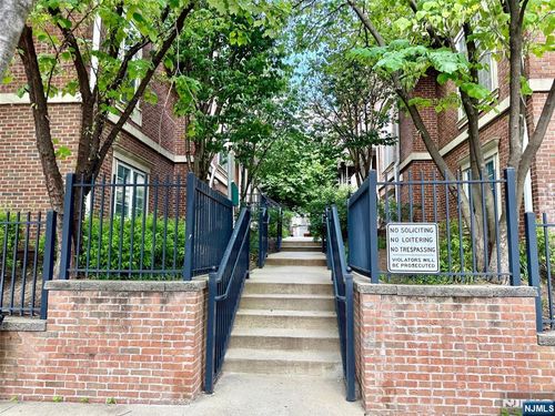 200 Dey St, Harrison, NJ, 07029-1884 | Card Image