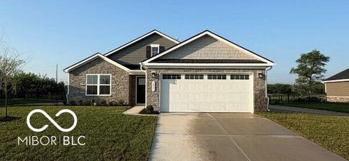 1061 Capitol Dr, Edinburgh, IN, 46124-9054 | Card Image