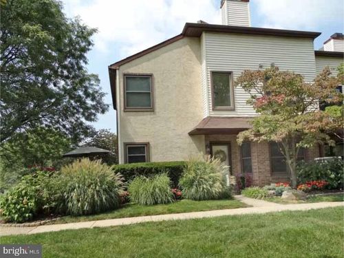 2 Heather Ct, NEWTOWN, PA, 18940-1539 | Card Image