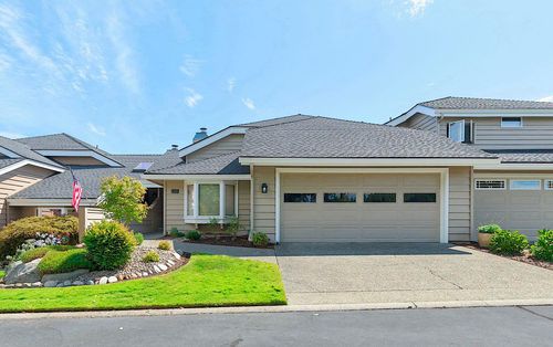 115 Gold River Ln, Grants Pass, OR, 97527-4959 | Card Image
