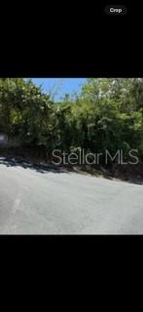 906 street Guayanes, Yabucoa, PR, 00767 | Card Image