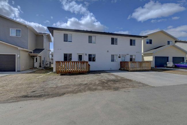 10613 114 C Street, Home with 2 bedrooms, 2 bathrooms and 6 parking in Grande Prairie AB | Image 22