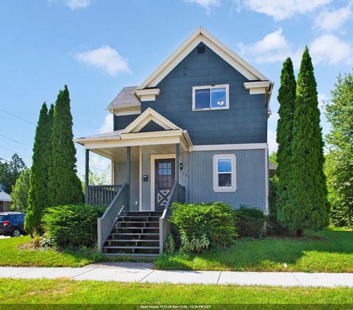 204 8th Street, Fond Du Lac, WI, 54935 | Card Image