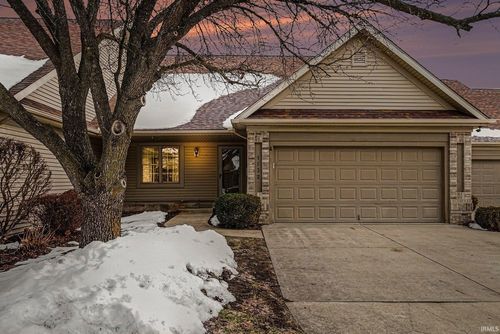 1132 Diamond Dr, Mishawaka, IN, 46544-9156 | Card Image