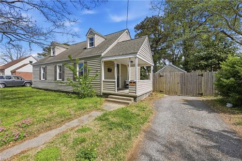 93 Oregon Ave, Portsmouth, VA, 23701-2544 | Card Image