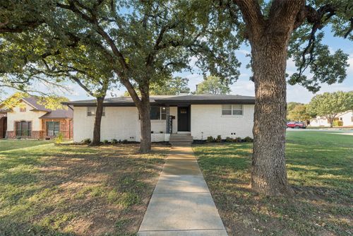 507 Slaughter Ln, Euless, TX, 76040-5539 | Card Image