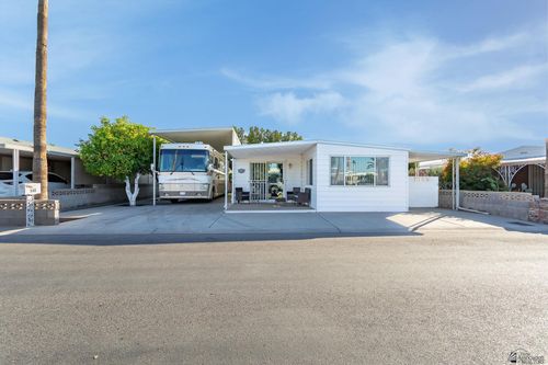 549 W Ocotillo Ln, Yuma, AZ, 85365-4535 | Card Image