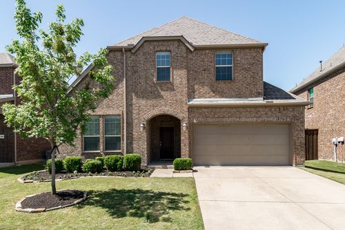 10104 Waterstone Way, Mckinney, TX, 75072-3046 | Card Image
