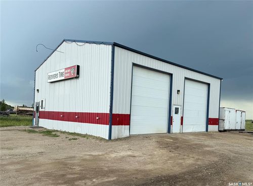 70 Larsen Rd, Redvers, SK, S0C2H0 | Card Image