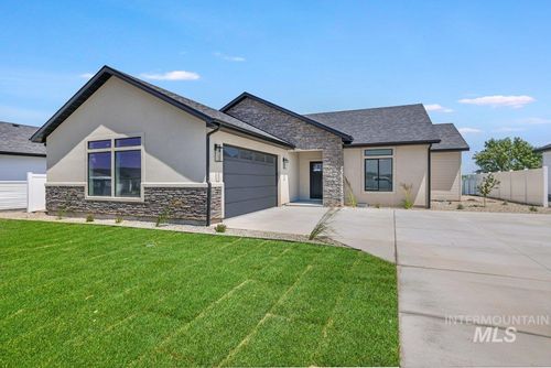 951 Gregory Way, Twin Falls, ID, 83301-8565 | Card Image