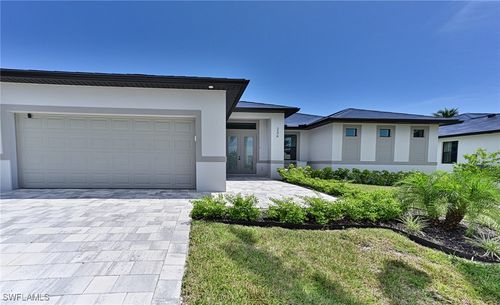 236 2nd St, BONITA SPRINGS, FL, 34134-7303 | Card Image