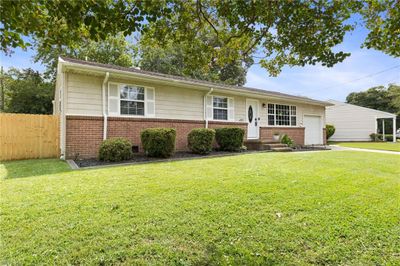 4805 Dolphin Avenue, House other with 3 bedrooms, 3 bathrooms and null parking in Norfolk VA | Image 3