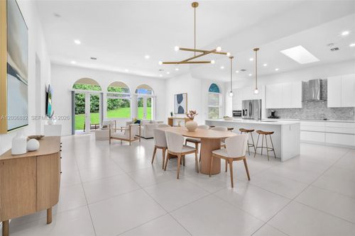 2163 Bay Ct, Weston, FL, 33326-2306 | Card Image
