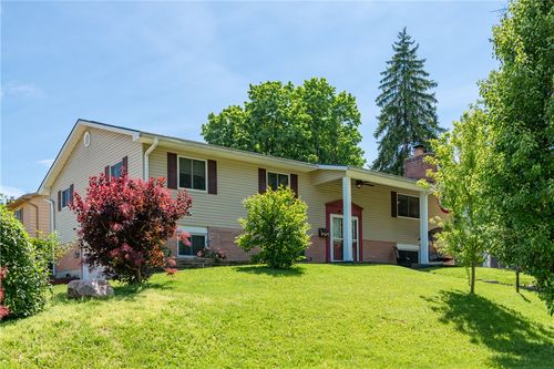 5798 Redbird Ct, Riverside, OH, 45431-2919 | Card Image