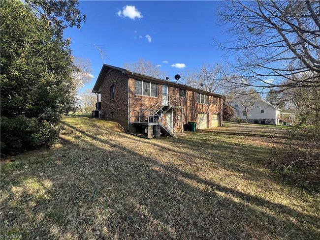 101 N Wilson St, House other with 4 bedrooms, 2 bathrooms and null parking in Madison NC | Image 7