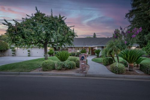 3767 W Spruce Ave, Fresno, CA, 93711-0641 | Card Image