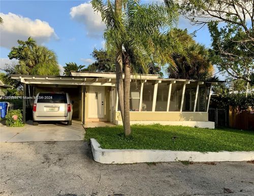 front-108 Se 10th Ave, Pompano Beach, FL, 33060-7309 | Card Image