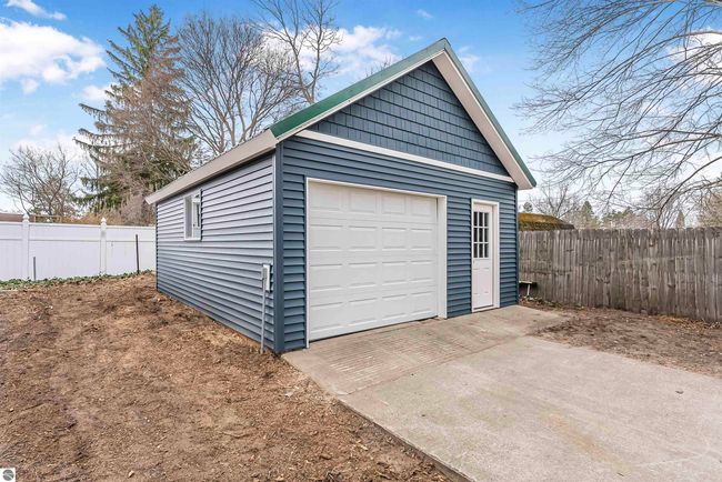 302 W Dresden St, House other with 5 bedrooms, 3 bathrooms and null parking in Kalkaska MI | Image 61