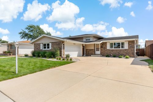 2925 193rd St, Lansing, IL, 60438-3731 | Card Image