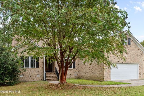 111 Seaview Ct, Bath, NC, 27808-9189 | Card Image