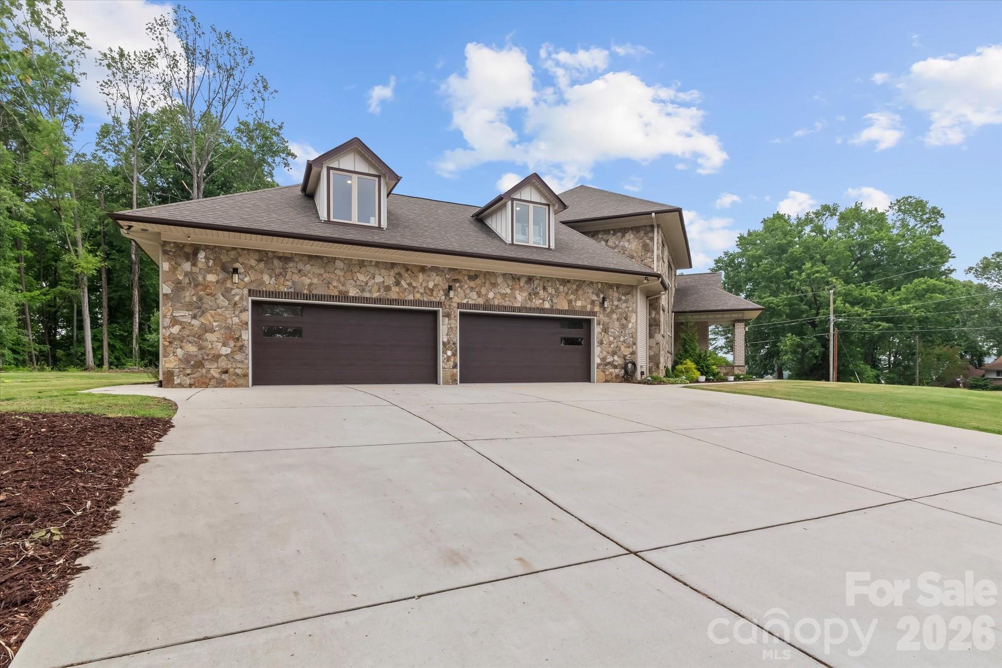 Residential in Terrell 3