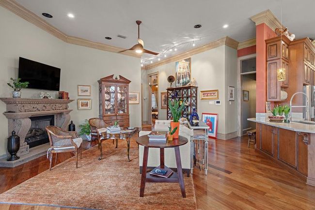 Main living floor offers 12 ft ceilings throughout | Image 4