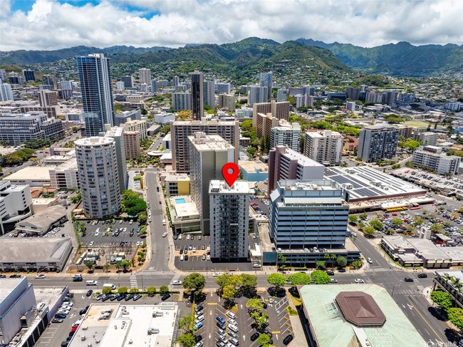 APT-703 - 731 Amana St, Condo with 2 bedrooms, 2 bathrooms and 1 parking in Honolulu HI | Image 21