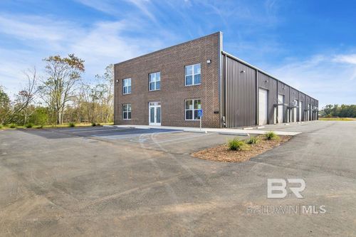 9844 Milton Jones Rd, Daphne, AL, 36526-6781 | Card Image