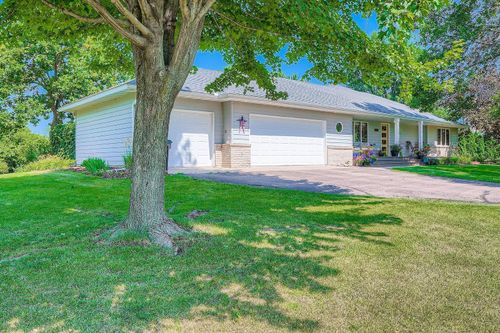 1710 Valley Ridge Trl S, Chanhassen, MN, 55317-8414 | Card Image