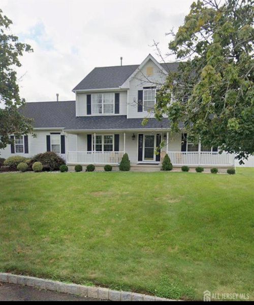 5 Gunther Loop, Somerset, NJ, 08873-7354 | Card Image