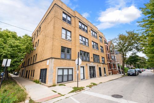 2-2130 N Oakley Ave, Chicago, IL, 60647-3446 | Card Image