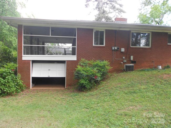 5209 Markay St, House other with 2 bedrooms, 1 bathrooms and null parking in Matthews NC | Image 5