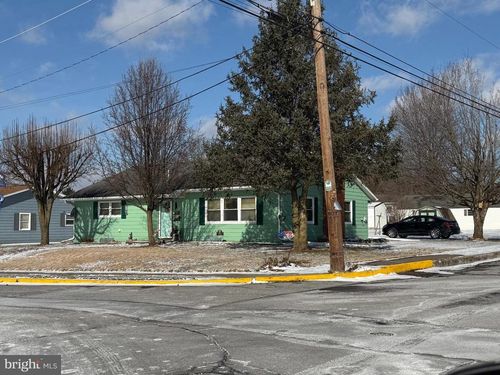 831 James St, ROARING SPRING, PA, 16673-1113 | Card Image