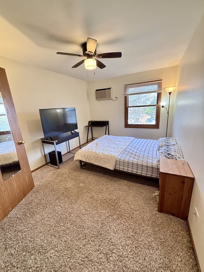 APT-3C - 4316 W Shamrock Ln, Condo with 2 bedrooms, 2 bathrooms and 2 parking in McHenry IL | Image 11