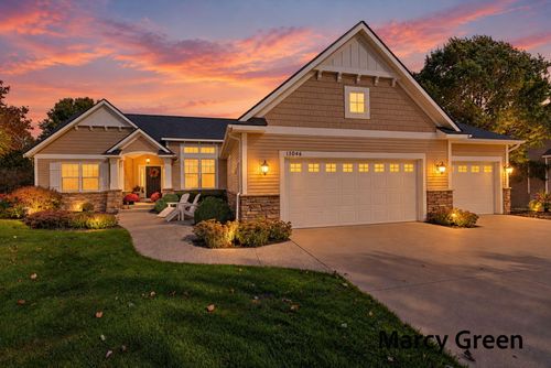 13046 Acacia Dr, Grand Haven, MI, 49417-8888 | Card Image