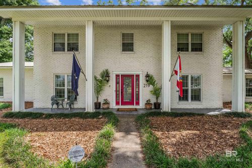 219 W Rosetta Ave, Foley, AL, 36535-2225 | Card Image