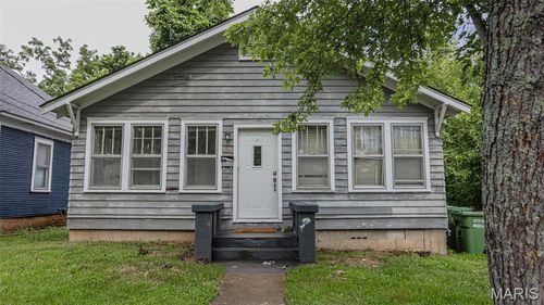 302 N Walnut St, Rolla, MO, 65401-3311 | Card Image