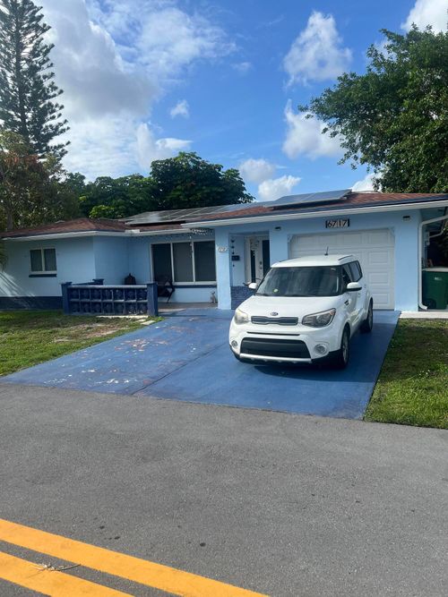 6717 Nw 59th St, Tamarac, FL, 33321-5603 | Card Image