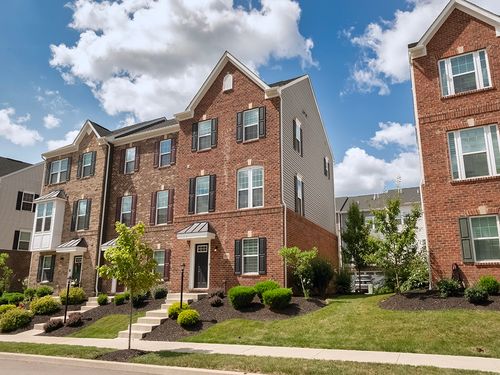 213 Amon St, Cranberry Twp, PA, 16066-2419 | Card Image